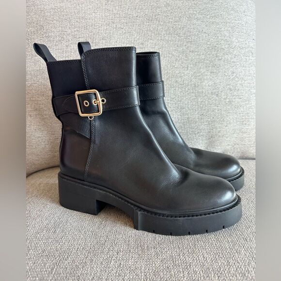 Coach Lacey Leather Lug-Sole Ankle Boots Black Size 8.5 - Picture 1 of 9